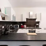 아파트 A Charming, Relaxing 2br In St Julians W/wifi By 360 Estates *