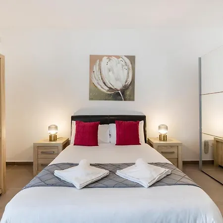 A Charming, Relaxing 2br In St Julians W/wifi By 360 Estates Апартаменты Сент Джулианс